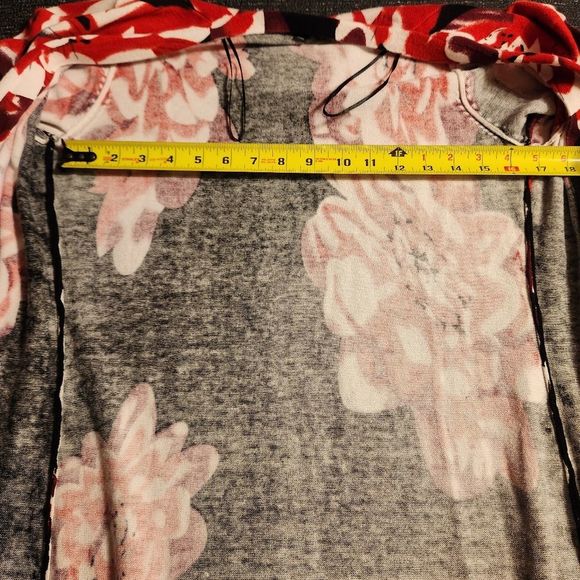 Relativity Red & Black Floral Long Sleeve Open Duster Cardigan Side Slits Small - Picture 6 of 7